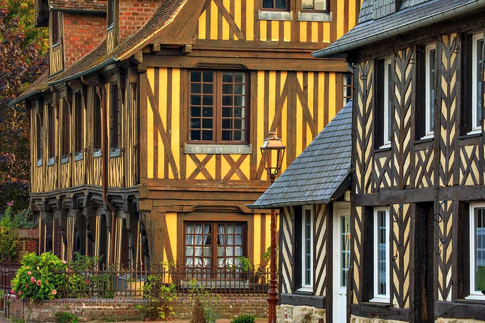 Beuvron-en-Auge : Maisons à colombages