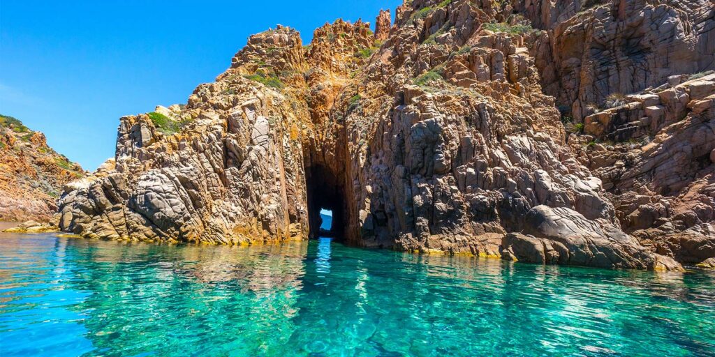 Voyage de rêve : Les Calanques de Piana en Corse, France