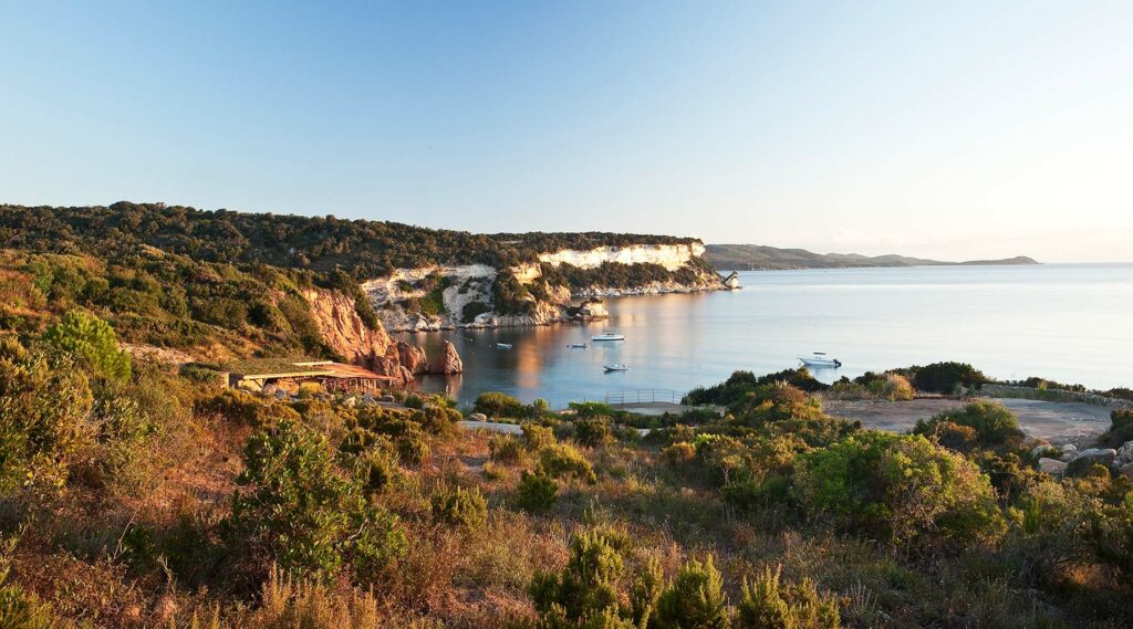 Voyage à Bonifacio : Hôtel U Capu Biancu vu de l'extérieur