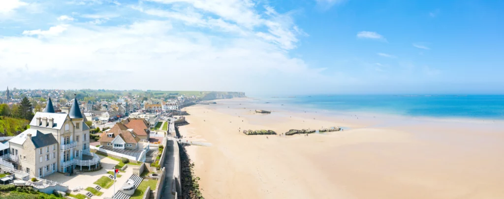 Plage normande offrant un cadre agréable pendant les vacances