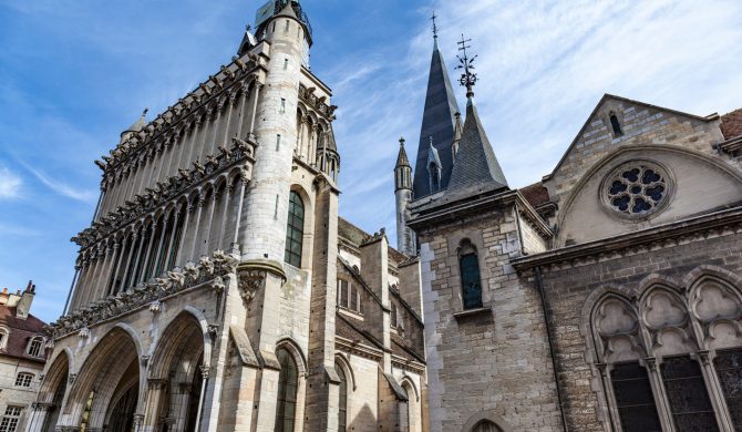 découvrez l'église notre Dame lors de votre week end à Dijon avec Hortense