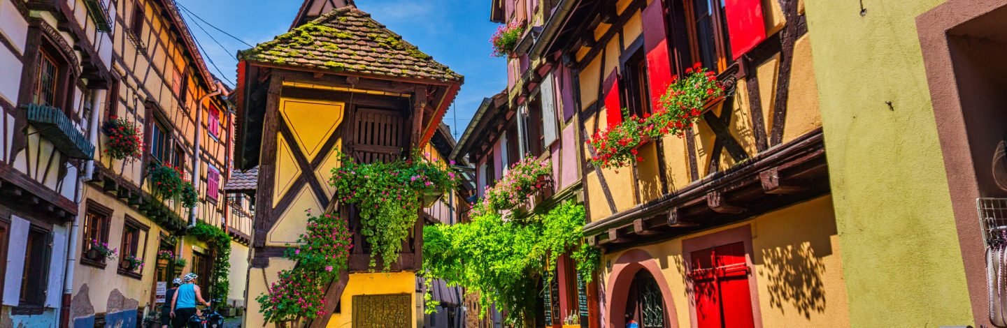 Undoubtedly, Eguisheim is one of the pearls of Alsace, an authentic fairytale place.
