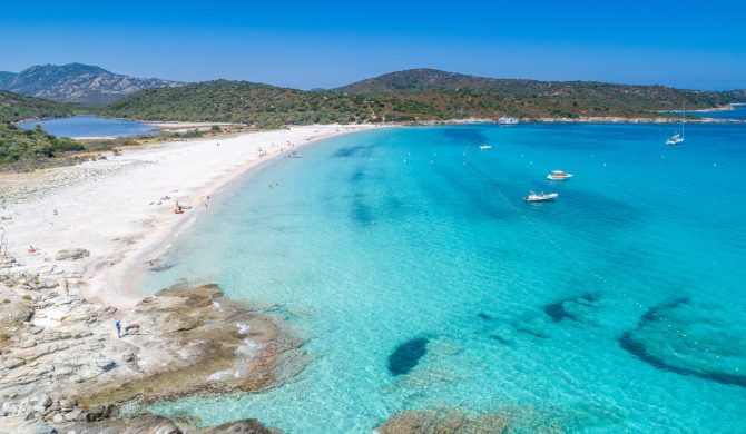 Découvrez la plage de loto lors de votre visite des plus belles plages de corse avec Hortense