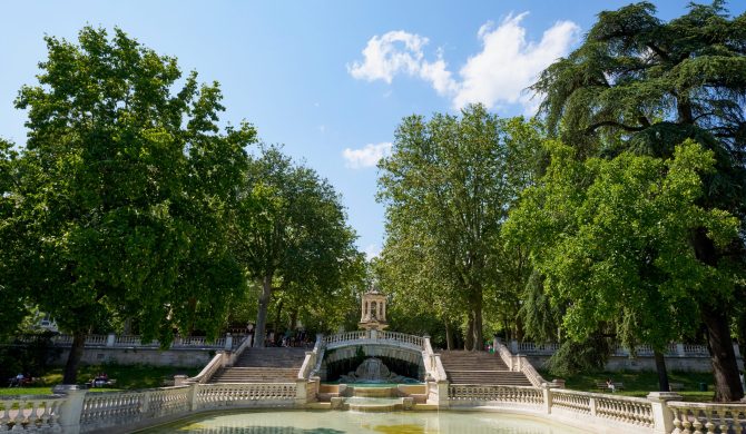 Promenez vous au parc de la colombière lors de votre week end à dijon avec Hortense