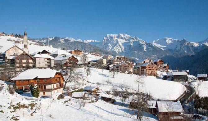 Séjournez à la station de ski de luxe de la Clusaz avec Hortense