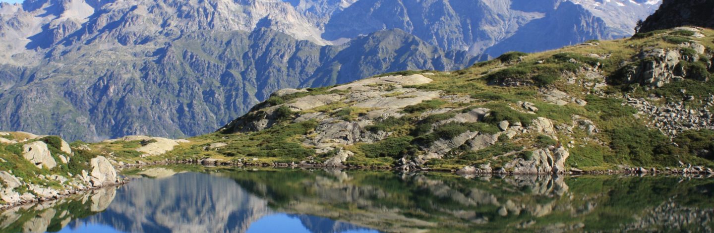 lac de pétarel - parc des écrins - hautes alpes - france