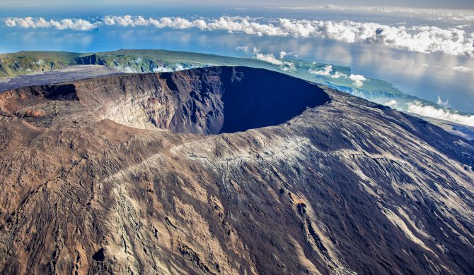 Où partir en décembre : Le Piton de la Fournaise avec Hortense