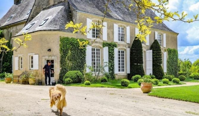 Séjournez au Domaine de la Massonnière avec Hortense