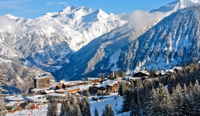 Découvrez la station de ski de luxe de Courchevel avec Hortense